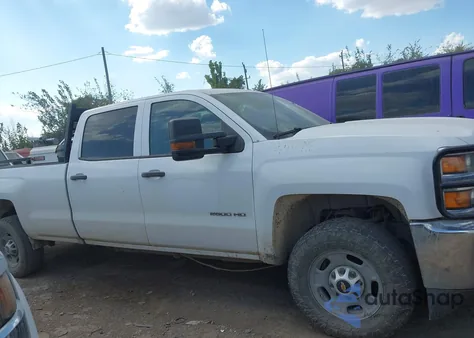 2018 Chevrolet Silverado 2500Hd Wt z USA, uszkodzony, nr VIN 1GC1CUEG5JF229474